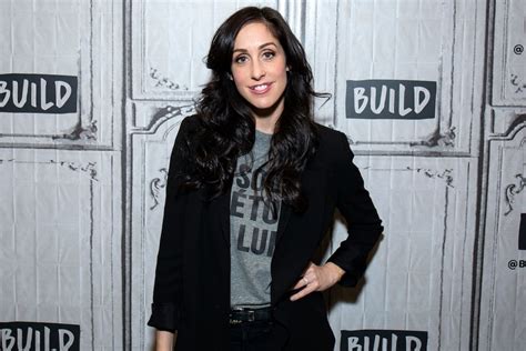 Workin Moms Star Catherine Reitman Gets Mercilessly Mocked。